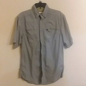 Dakota grizzly shirt